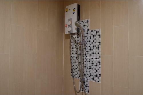 Izen Budget Hotel & Residence