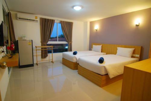 Hotel Leelawadee Naka