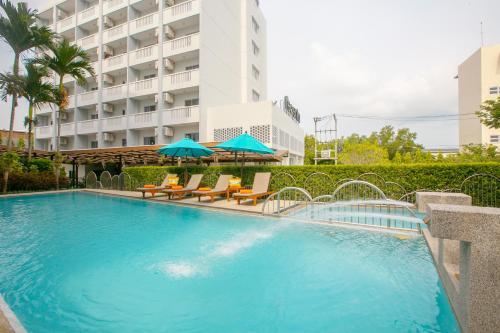 Hotel Recenta Phuket Suanluang