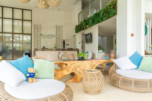 Hotel Recenta Phuket Suanluang
