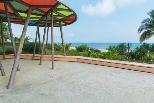 Sanya Blue Ocean Yefeng Seaview Apartment