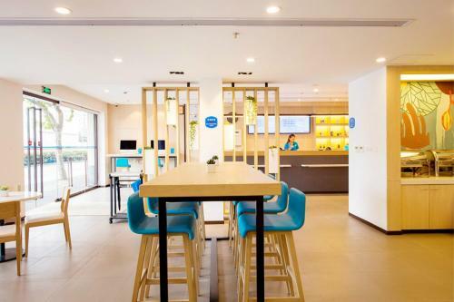 Hotel Hanting Express Shanghai Dongfang Road