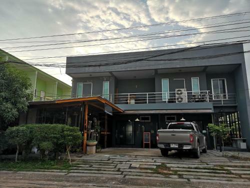 Hostal Siri Guesthouse @ Surat Thani