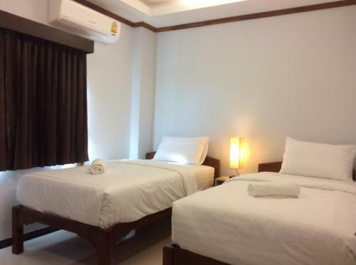 Hostal Ez House