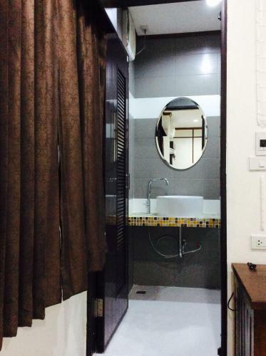 Hostal Ez House