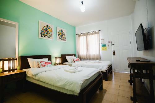 Hostal Sabuy Guesthouse