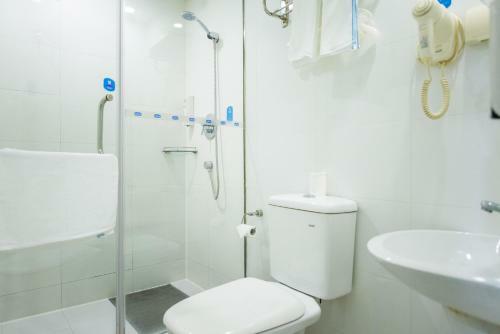 Hotel Hanting Express Shanghai Maoming Road