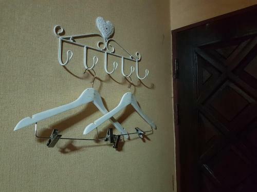 Hostal Thana Hotel & Guest House