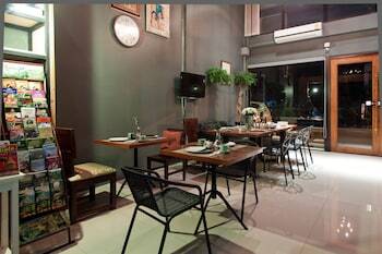 Hostal 3laanhouse