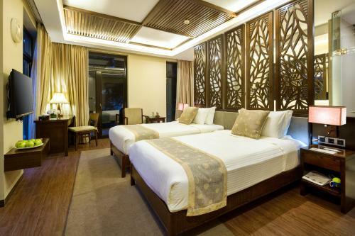 Hotel Yalong Bay Villas & Spa