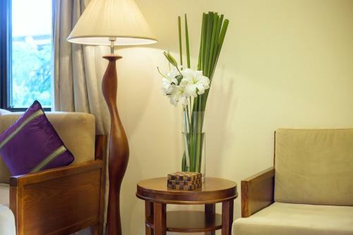 Hotel Yalong Bay Villas & Spa