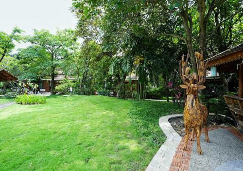 Hotel Lemur Resort