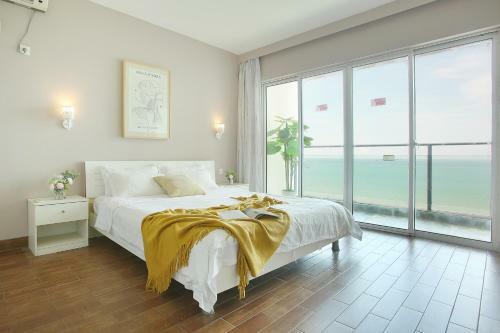 Sanya Qingjinghaiwan Apartment