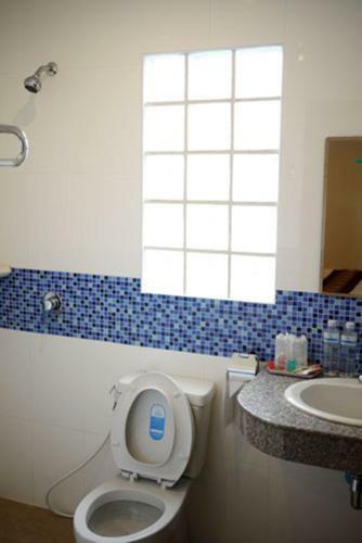 Posada Naithon Beach Mansion