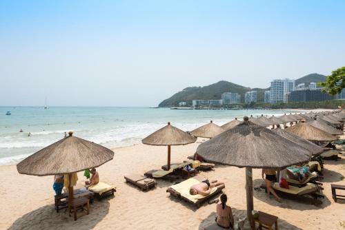Bao Hong Jinjiang Hotel Sanya
