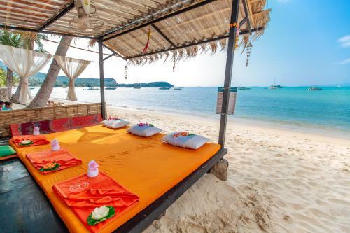 Hotel Secret Garden Beach Resort