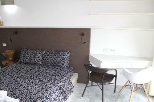 Replay Bangrak Beach Studio Apartment