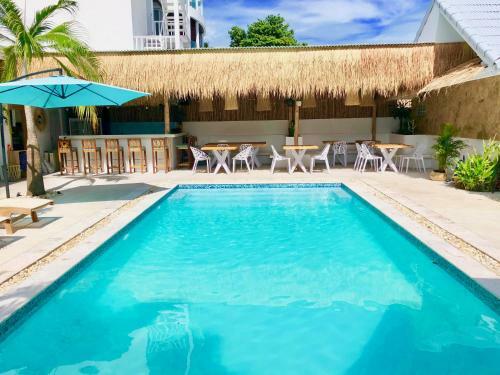 Hotel Kinnaree Resort