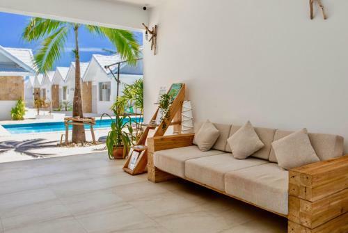 Hotel Kinnaree Resort