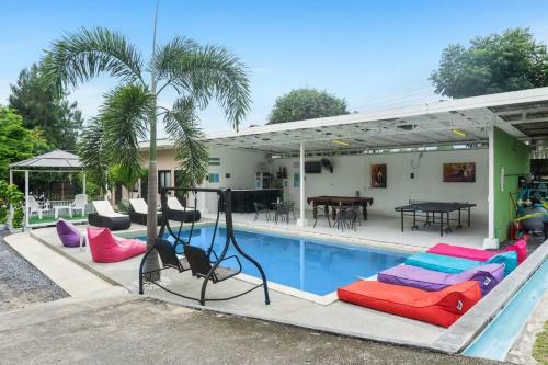 Albergue Samui Backpacker Hotel