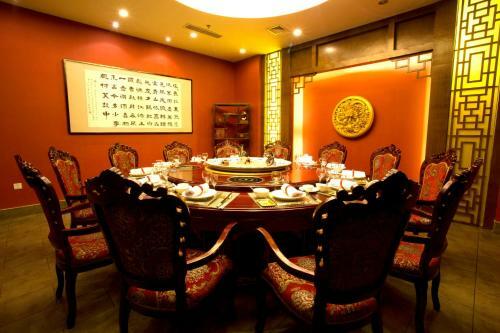 The Royal Fortune Hotel
