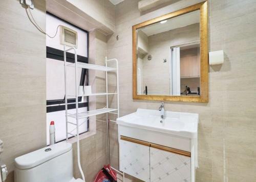 Shenzhen Style Apartment