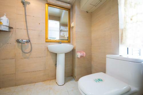Shenzhen Style Apartment