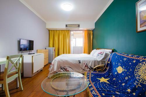 Shenzhen Style Apartment