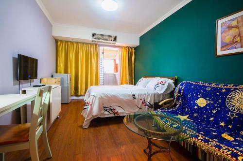 Shenzhen Style Apartment