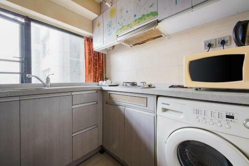 Shenzhen Style Apartment