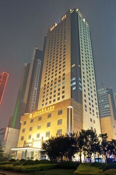Grand Soluxe Zhongyou Hotel