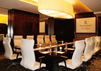 Hotel Renaissance Sanya Resort & Spa