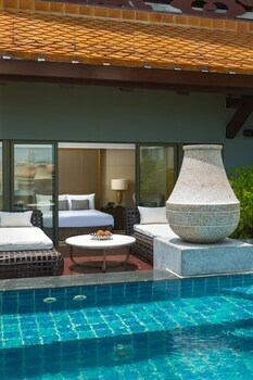 Hotel Renaissance Sanya Resort & Spa