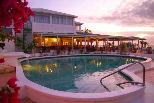 Trade Winds Hotel