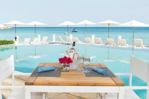 Hotel Blue Waters Resort And Spa