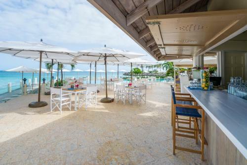 Hotel Blue Waters Resort And Spa
