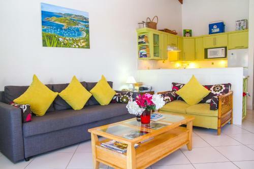 Aparthotel Antigua Village Condo Beach Resort