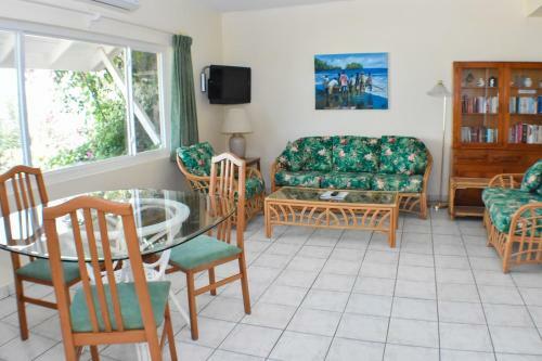 Aparthotel Antigua Village Condo Beach Resort