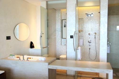 Hotel Phoenix Island Resort Sanya