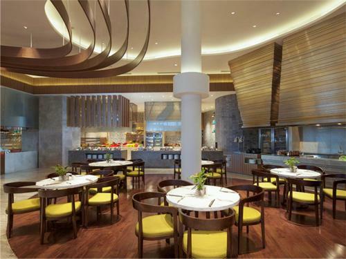 Hotel Phoenix Island Resort Sanya