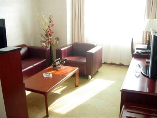 Shanghai Airlines Travel Hotel