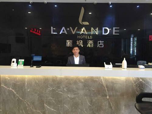 Lavande Hotel Shenzhen Huaqiangnan Branch