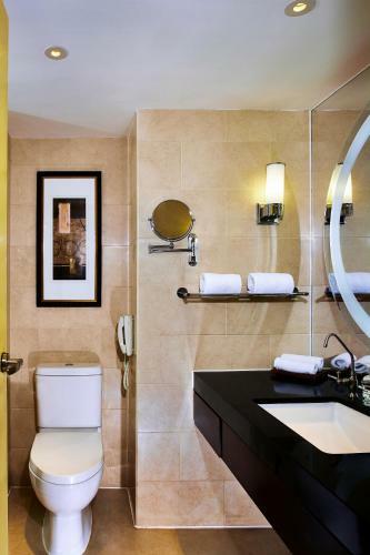 International Building Hotel
