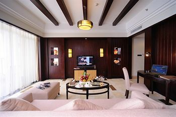 Shengyi Holiday Villa Hotel