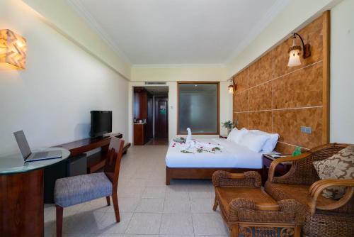 Hotel Palm Beach Resort & Spa