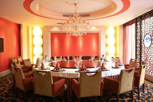 Hotel Royal Marina Plaza