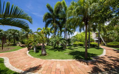 Hotel Cactus Resort Sanya By Gloria
