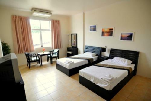 Hostal Beach Breeze Guesthouse