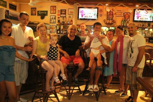 Hostal Beach Breeze Guesthouse