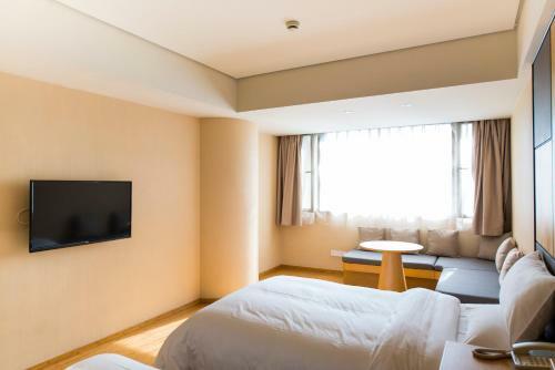 Ji Hotel Shanghai Stadium